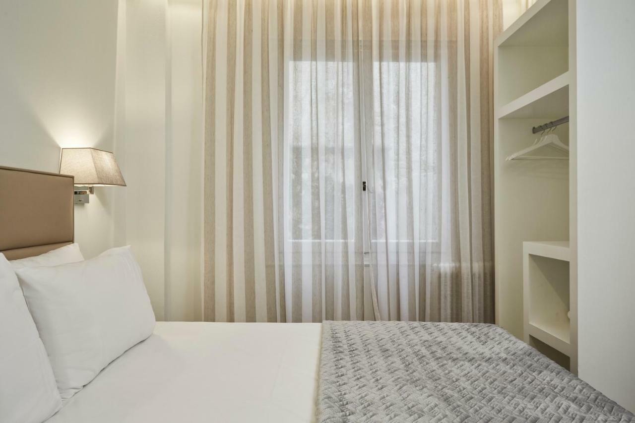 Cozy And Bright 2Bd Apartment In Kolonaki Atenas Exterior foto